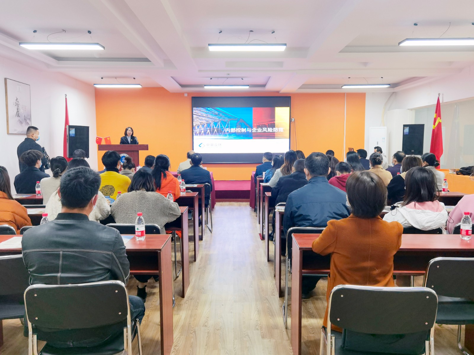 微信图片_20211119144419.jpg 微信图片_20211119144419.jpg