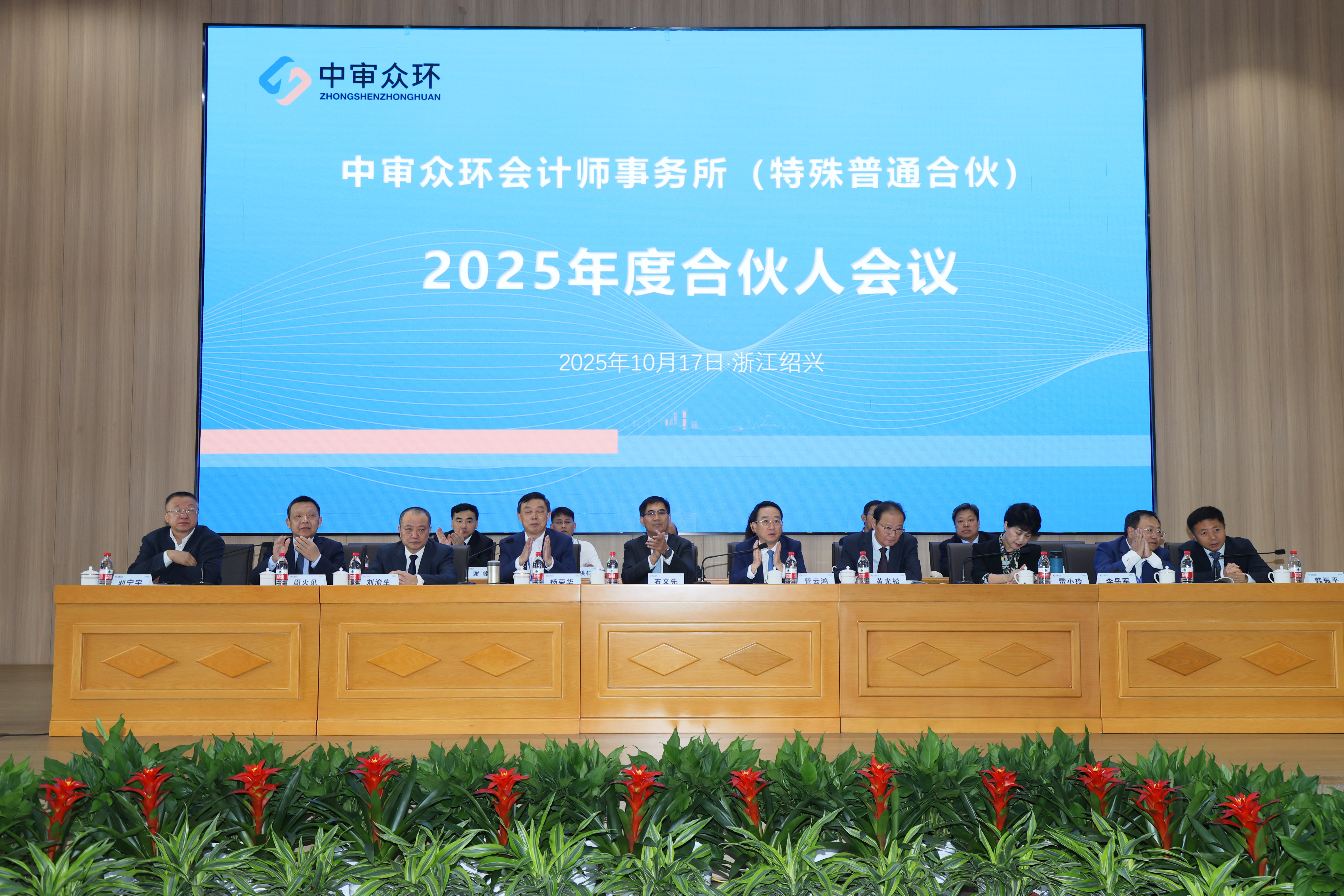 IMGL35390.jpg IMGL35390.jpg