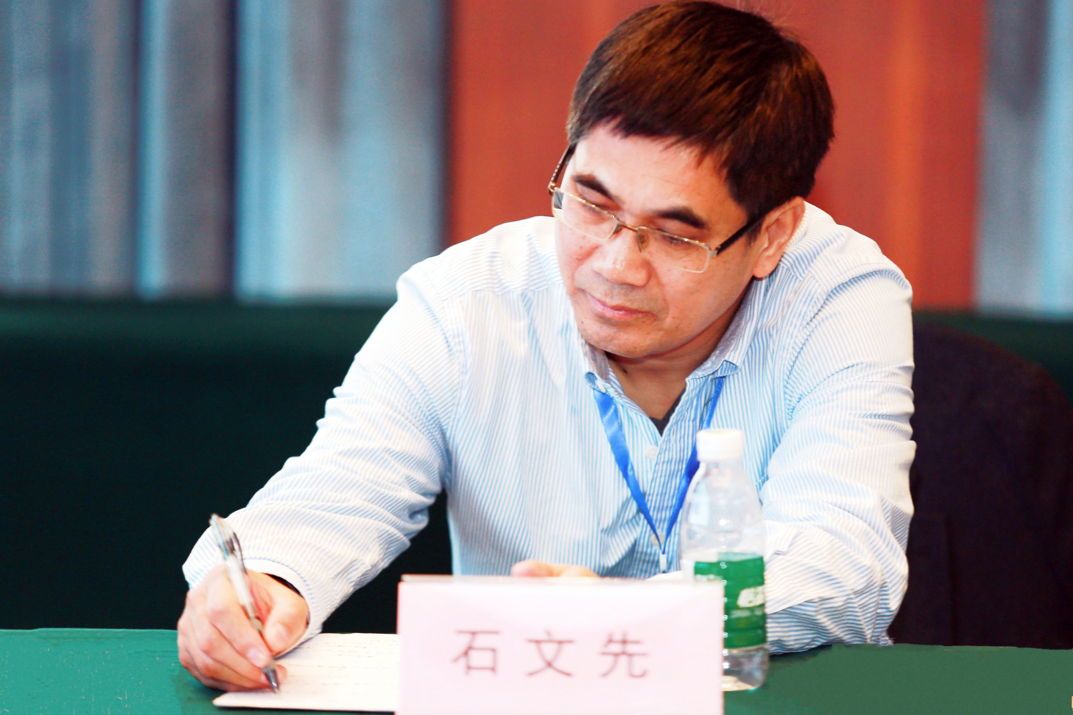 14102729i6fi.jpg 14102729i6fi.jpg