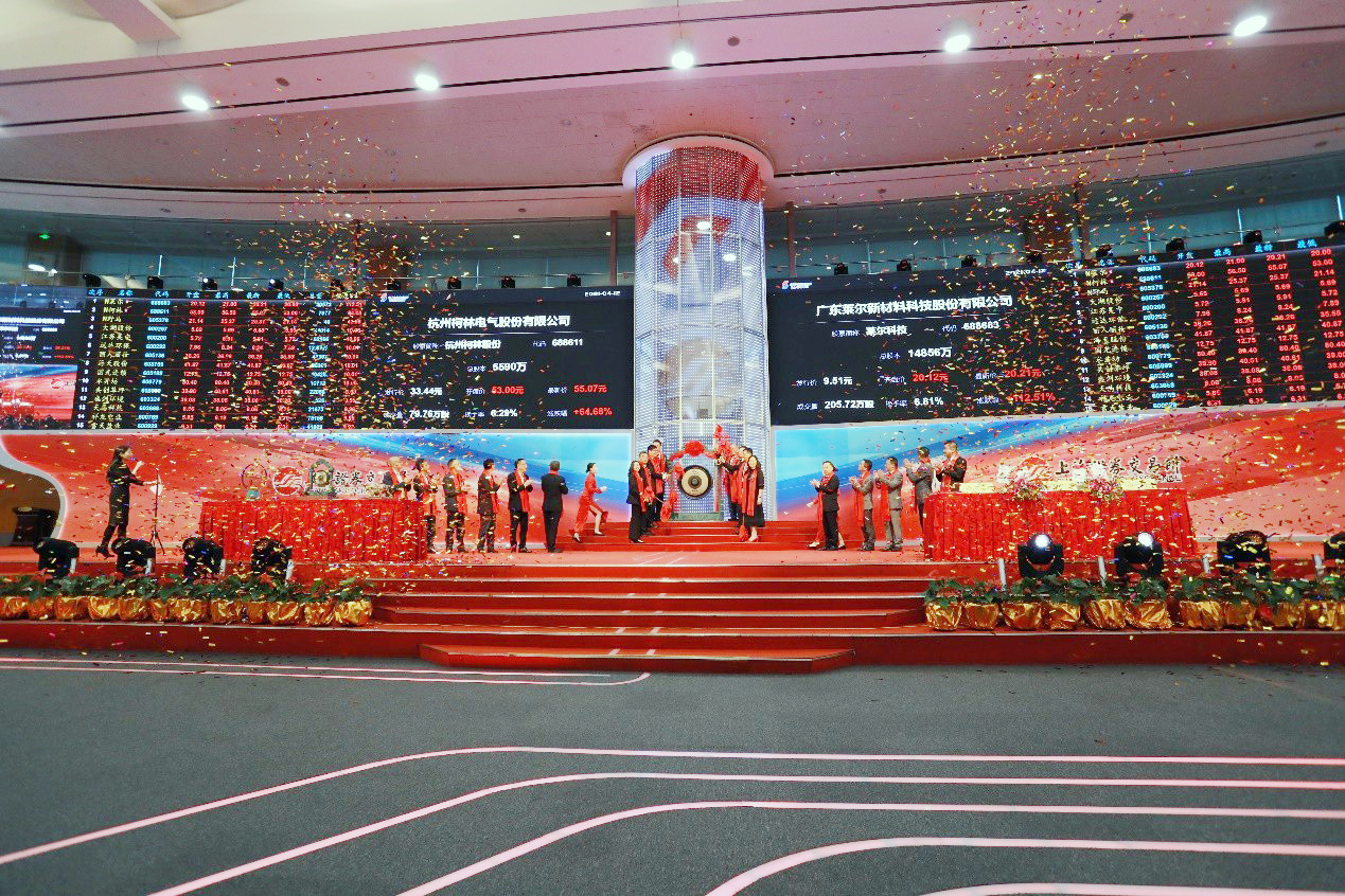 13100136gyy6.jpg 13100136gyy6.jpg