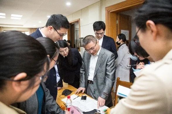 640-16.jpg 640-16.jpg