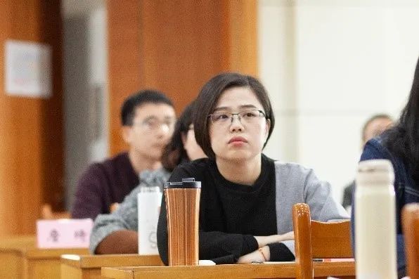 640-18.jpg 640-18.jpg